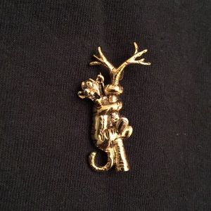 Vintage 1980s Tigger Up A Tree Disney Brooch Pin